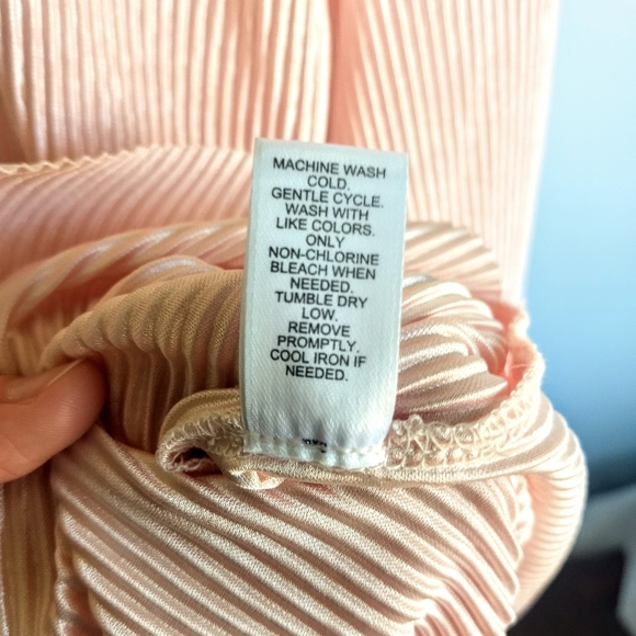 5/$30 NWOT Cato Pretty Pink Shift Blouse - Picture 5 of 6